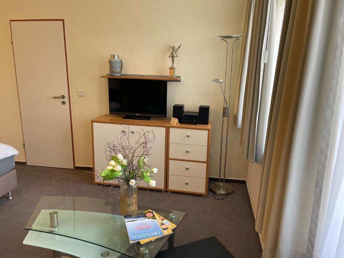 Ferienwohnung Brunnenhaus 바트자센도르프 외부 사진